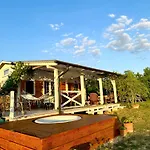 Casa de Férias Eco Retreat For 8 People