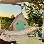 Eco Retreat For 8 People Kisapati