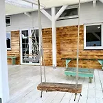 Eco Retreat For 8 People Casa de Férias *