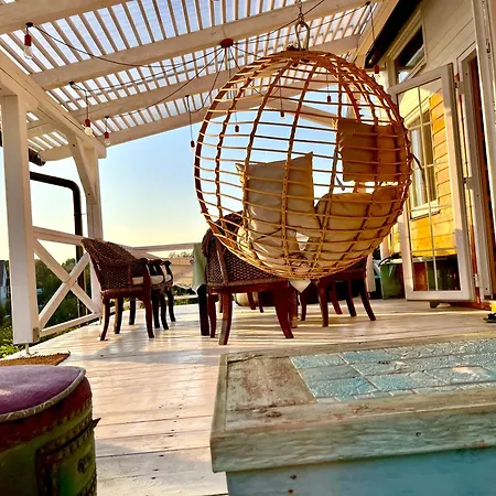 בית נופש Eco Retreat For 8 People Kisapati