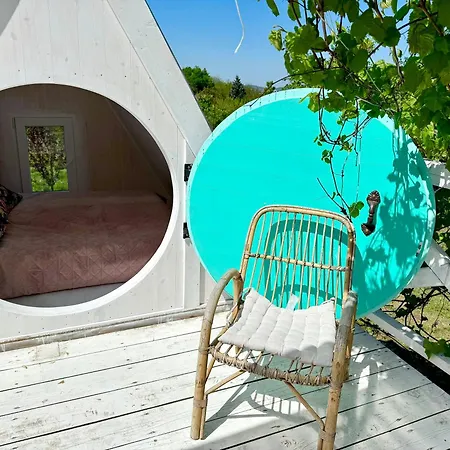 Eco Retreat For 8 People Nyaraló *