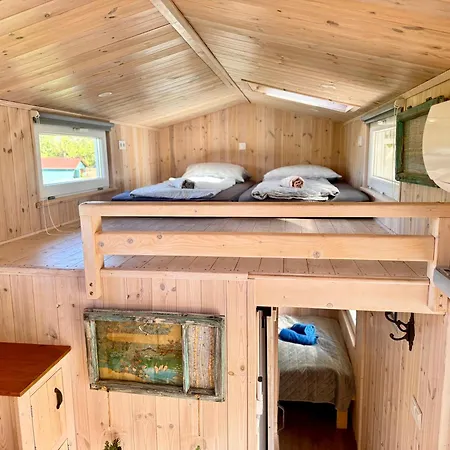 Feriehus Eco Retreat For 8 People Kisapati