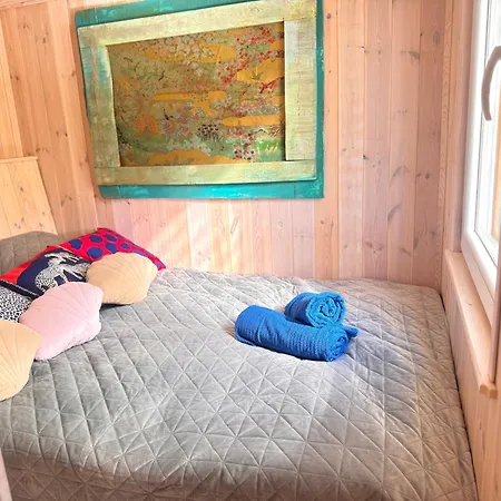 Eco Retreat For 8 People Feriehus *