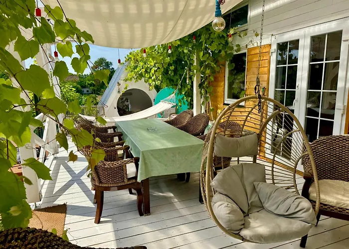 Eco Retreat For 8 People