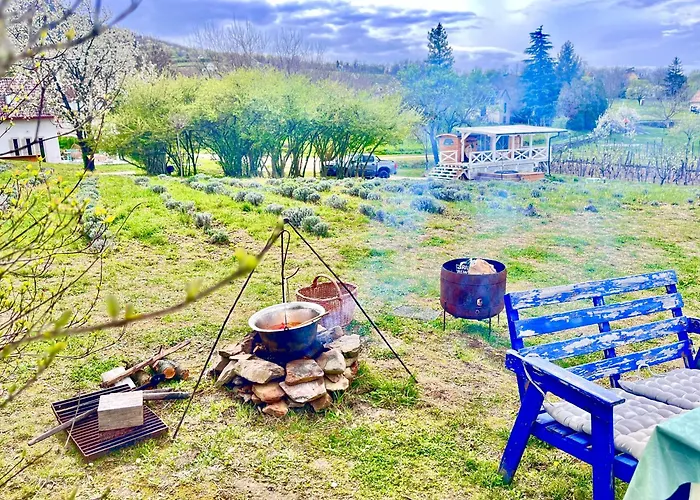 Dom wakacyjny Eco Retreat For 8 People