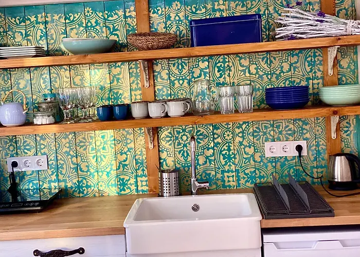 Eco Retreat For 8 People Dom wakacyjny Kisapati