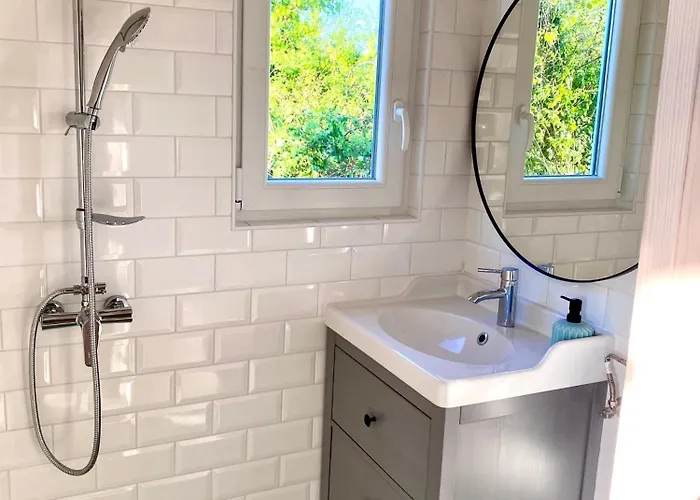 Eco Retreat For 8 People