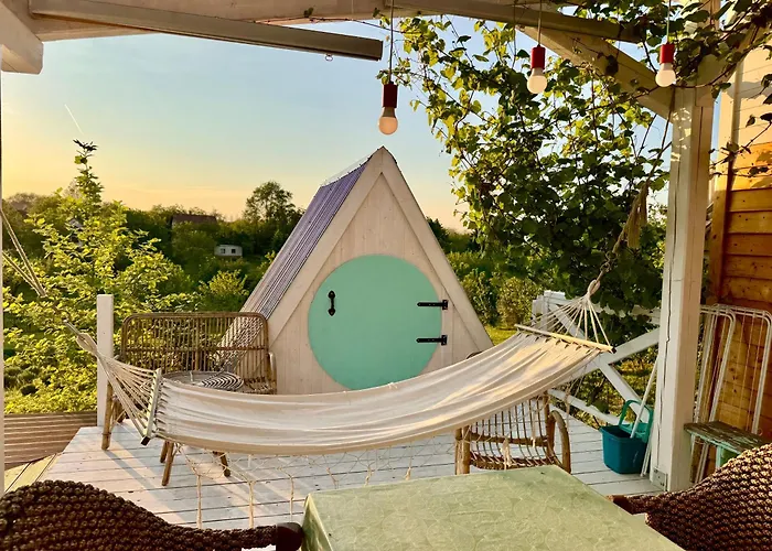 Eco Retreat For 8 People Kisapati